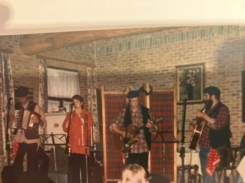 Volksmuziekgroep Bagatel met muziek uit begin van de twintigste eeuw