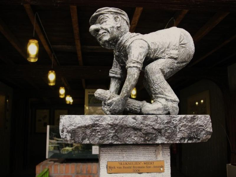 "Slijkneuzen" van Weert