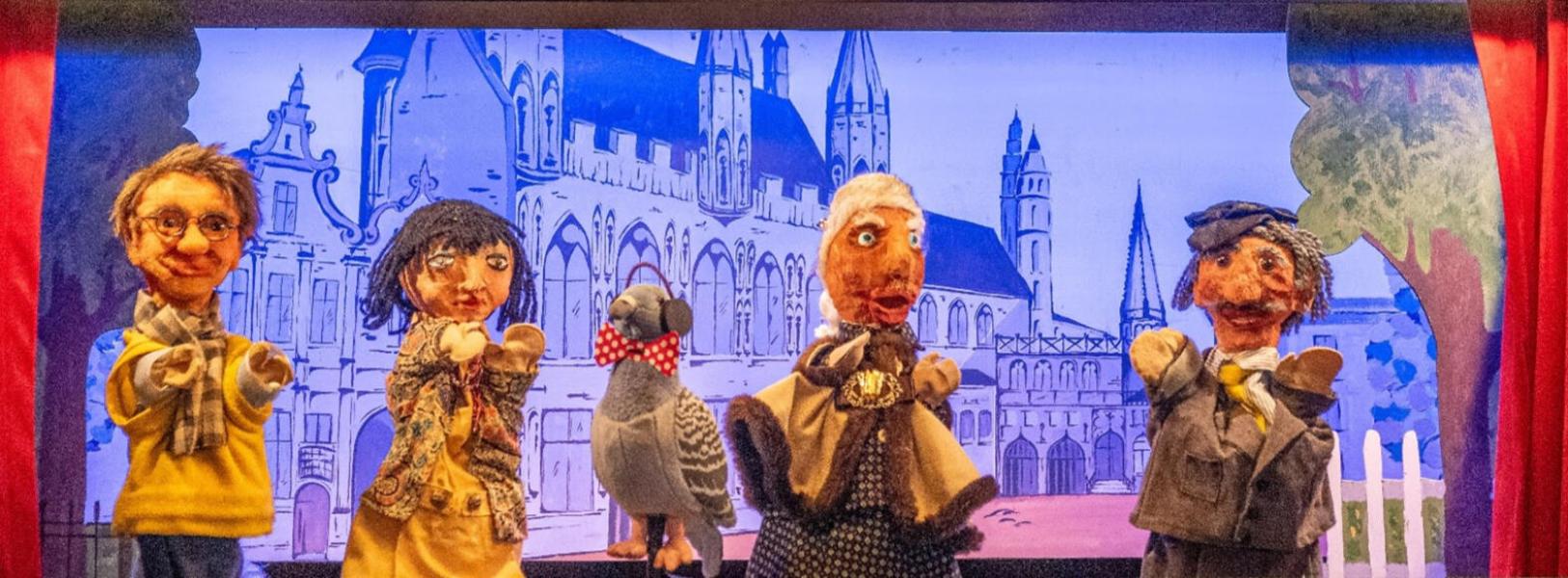 Handpoppen van poppetheater Uilenspiegel